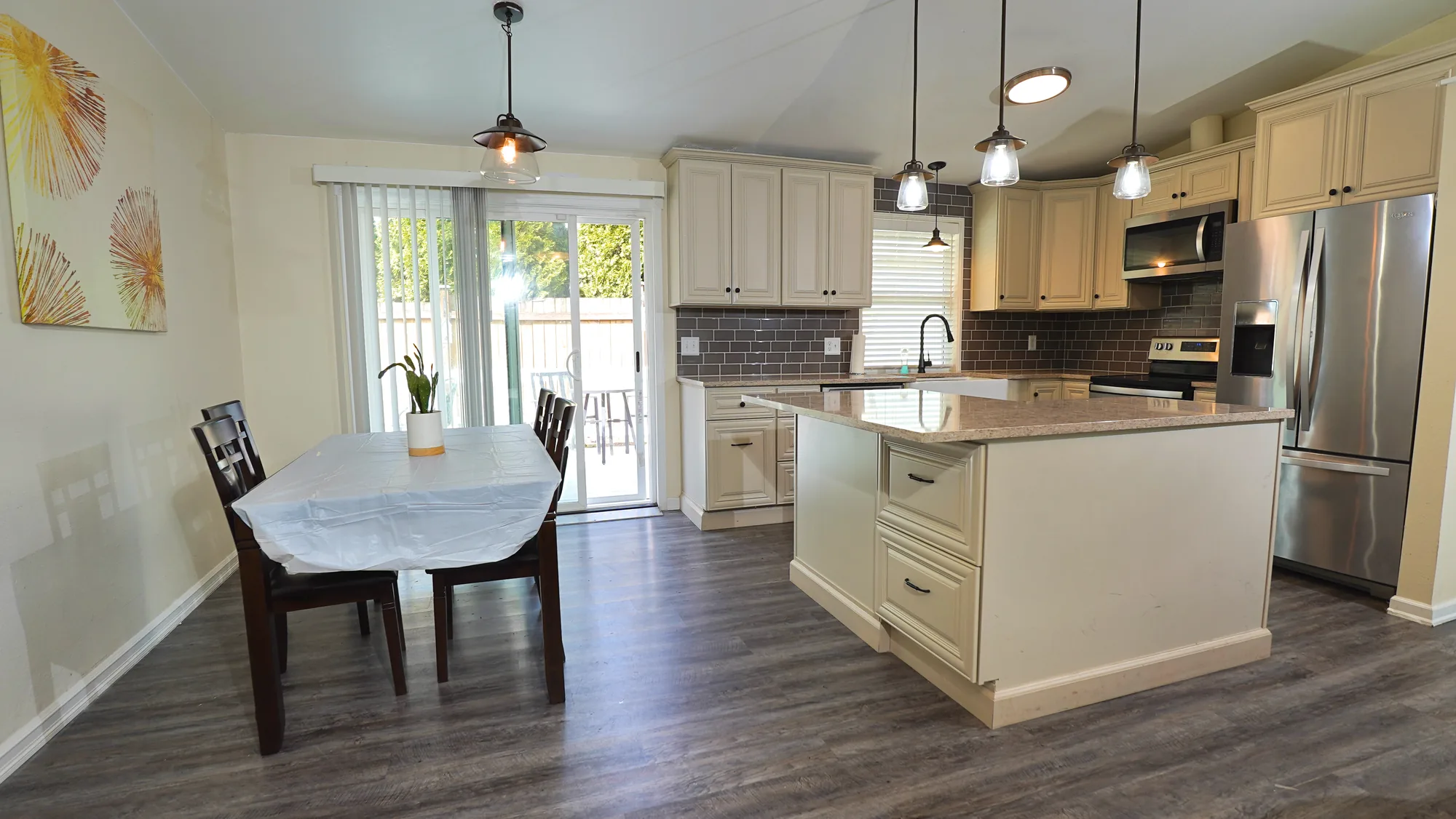 Kitchen and dining area